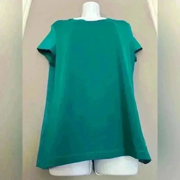 Under Armour Heat Gear Fitted Women's Top (197) - Picture 4 of 12